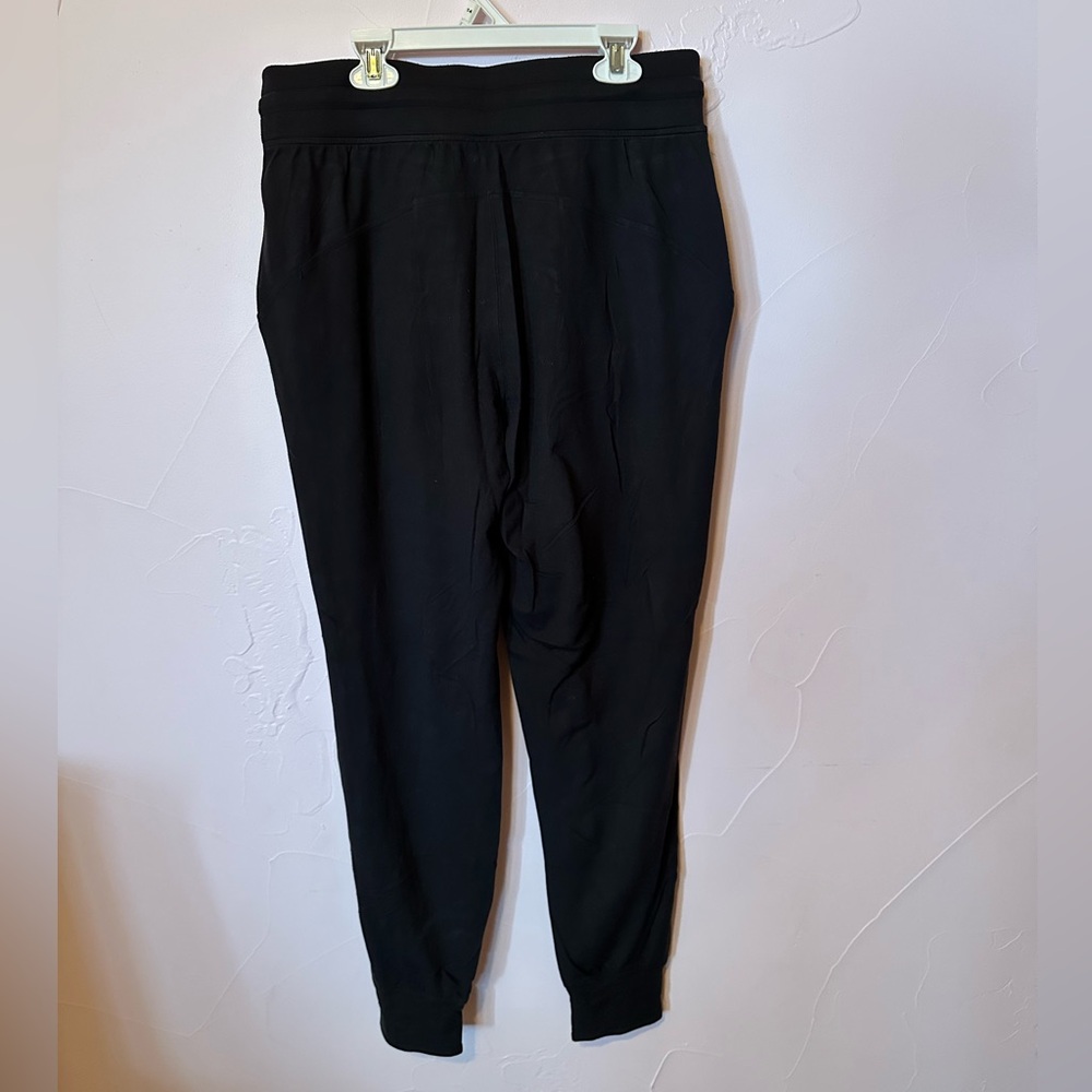 Lululemon high rise joggers